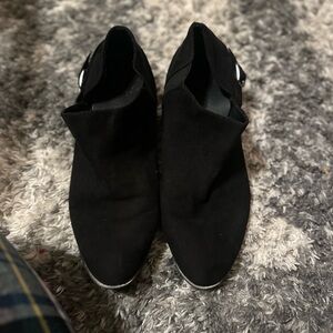 American Eagle By Payless Black Ankle Boots